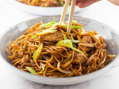 Chicken Chowmein Tray